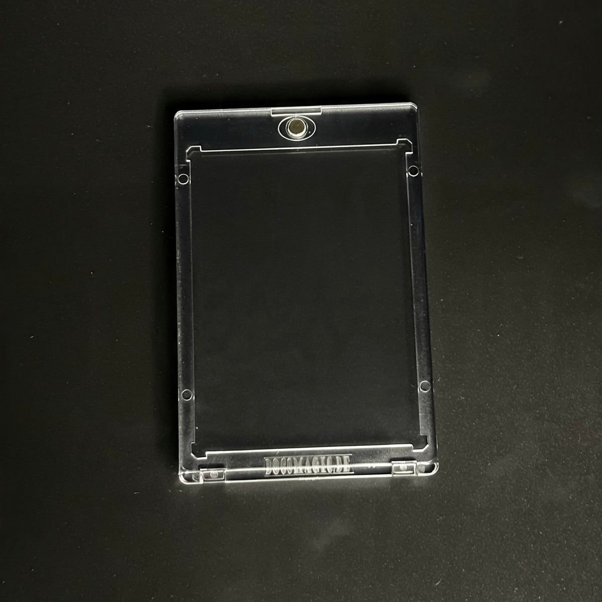 Etui Magnetyczne 35PT z Ochroną UV do Kart TCG (Czarny / Przezroczysty)
