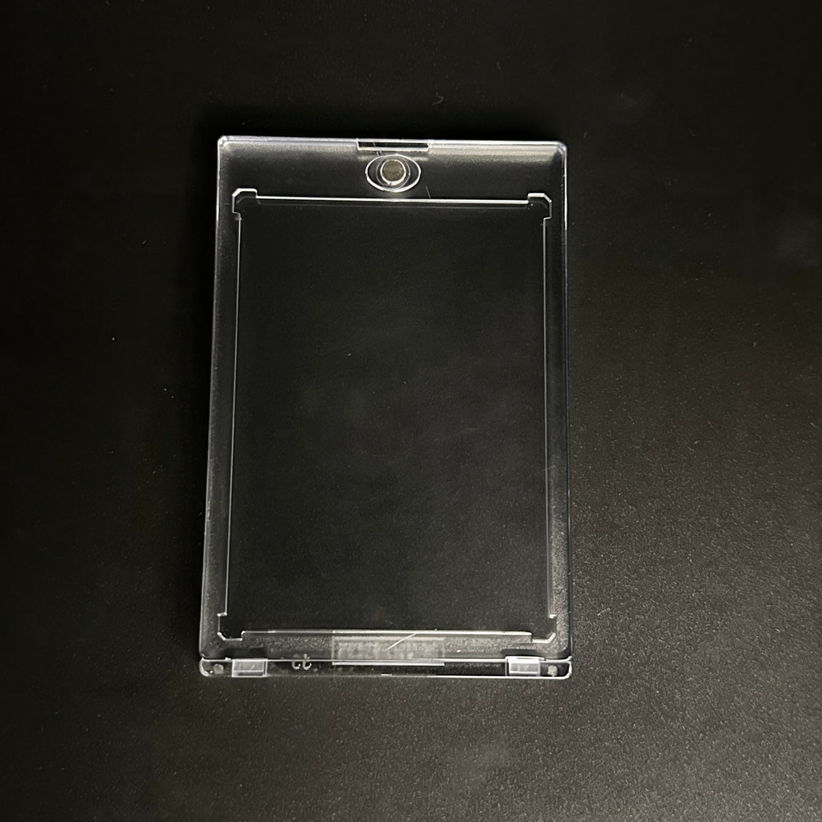 Etui Magnetyczne 35PT z Ochroną UV do Kart TCG (Czarny / Przezroczysty)